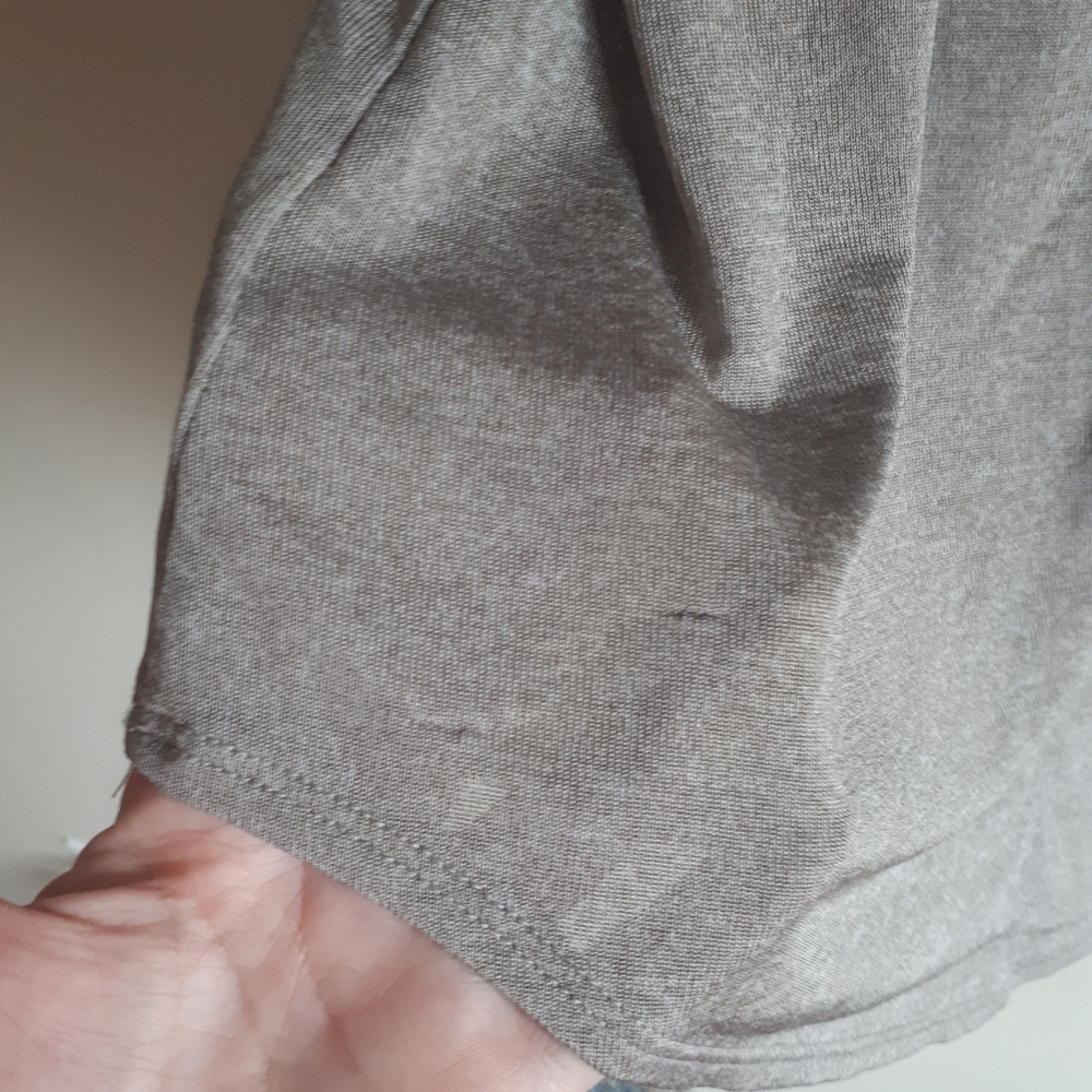BABATON / S / Women's Sami Pocket Loose Fitting T-Shirt - Gold Grey - Picture 11 of 12